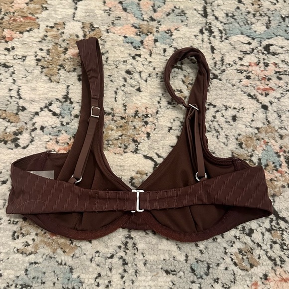 Abercrombie & Fitch Brown Underwire Bikini Top | XS - Picture 2 of 3